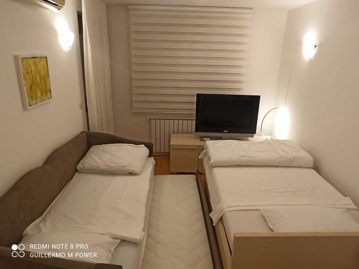 Zagreb Lake Star & Included Garage Parking Place 외부 사진