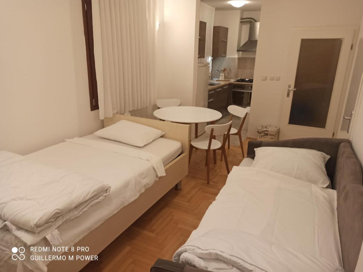 Zagreb Lake Star & Included Garage Parking Place 외부 사진